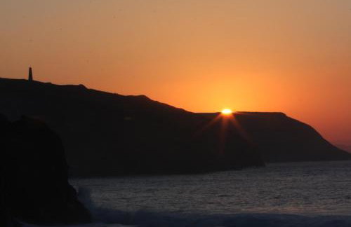 THE HYDE- secret hide away, near the beach. - Foto 51