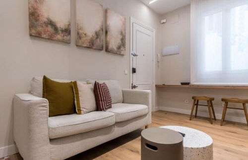 Cozy studio with 1 bathroom - Chamberí - Photo 1