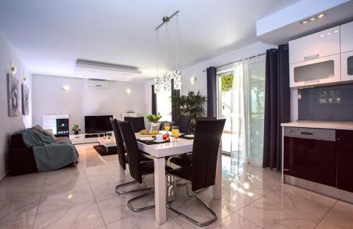 Villa Golden Garden with 50sqm private pool - Foto 18