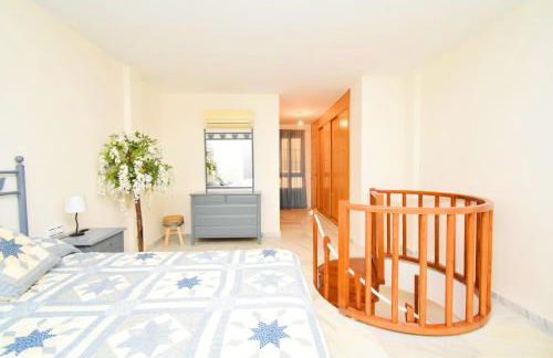 Expoholidays - MAGNIFICO APARTAMENTO CON VISTAS AL PUERTO - Foto 17