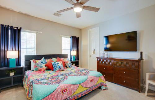 Lake Conroe Waterfront Home Patio and Shared Pool! - Photo 18