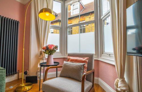 Ramsgate Family Cottage nr Beach -Harbour- Sleeps 4 - Garden - Parking on Street - Foto 10