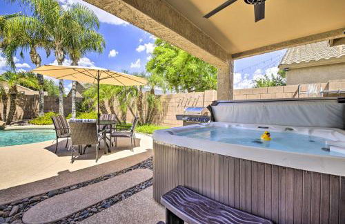 Pool, Hot Tub and Patio Mesa Oasis Desert Getaway - Photo 2