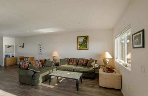 Magnificent Oceanview by OceanviewHotTubs Oceanfront! Shelter Cove, CA Tesla EV station - Foto 22