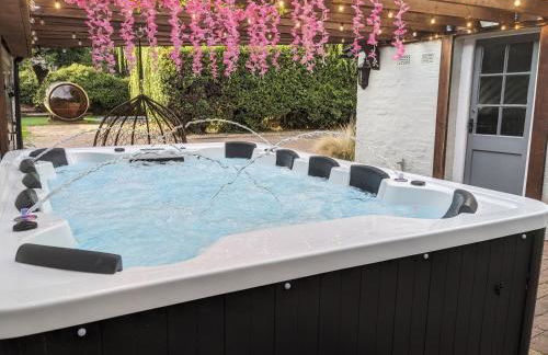 A historic Pub with a modern twist - The Greyhound - Foto 46