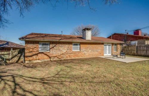 Centrally Located 3BR 2BA - ! - Photo 20