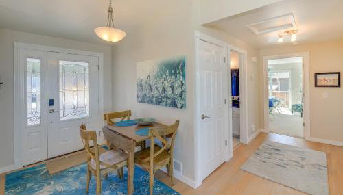 Stunning Home in Coupeville with Deck and Beach Access - Foto 4