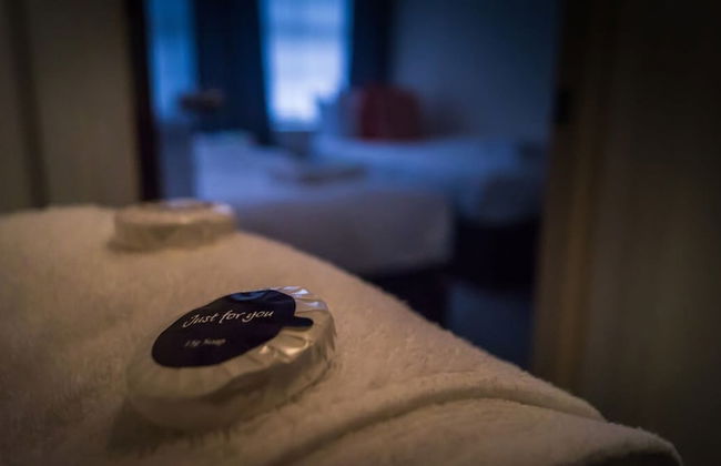 The City Walls Gathering 5 Bed - Sleeps 12 City Centre - Photo 30