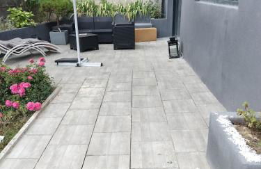 4MIN ORLEANS APPT 1CHB PLEIN AU CALME AVEC TERRASSE ET PARKING DEVANT - Photo 2