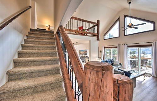 Gorgeous Twin Lakes Home with Deck Overlooking Mtns! - Foto 19