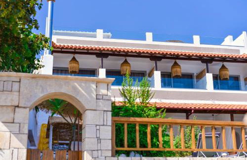 Laia Seafront Luxury Apartments - Photo 35