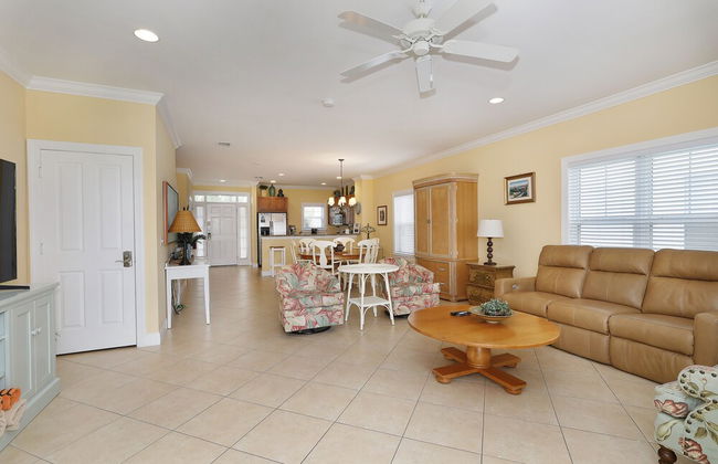 Waterfront Luxury Villa With Sunset Views And Boat Slip 3 Bedroom Townhouse by RedAwning - Foto 9