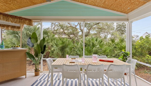 Haven Grove Beach Bungalow w Hot Tub Game Room Blocks From the Water - Foto 4, Habitación