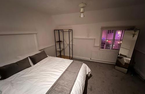 Historic Grade 2 listed, Town centre, St.Neots Cambridgeshire - Foto 17