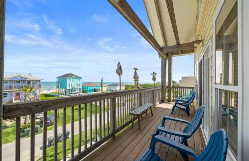 Beach House Located Steps from the Beach - Photo 36