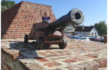 Apartman Batuda,moderno opremljen apartman u centru Đurđevca, u cijeni WELLNESS, sauna, bazen u obližnjem hotelu, mini zoo, 5G internet, R1 račun - Foto 23