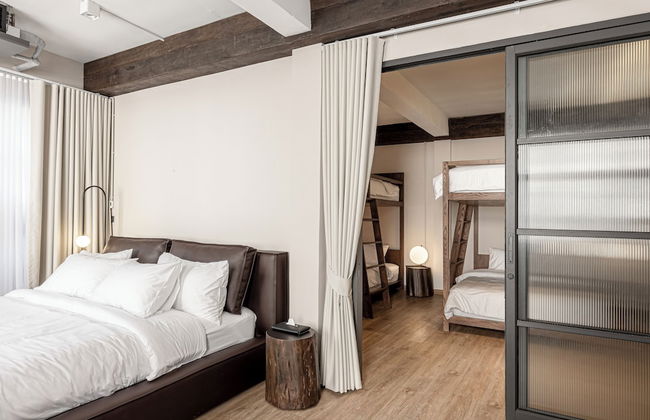 The Lair Bangkok - Photo 6