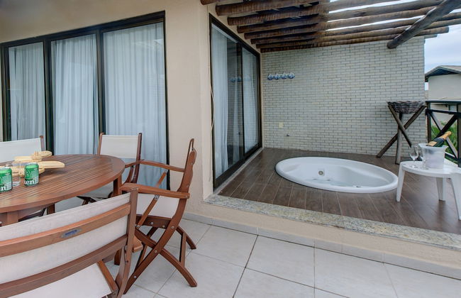 Duplex with Hot Tub near Beach by DM Apartments. - Photo 18