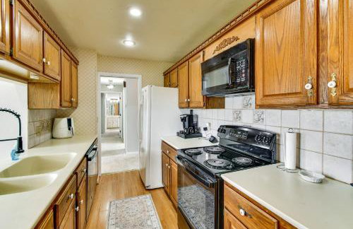 Lakefront Fall Home w/ Deck & Dock in Oscoda Twp! - Foto 9