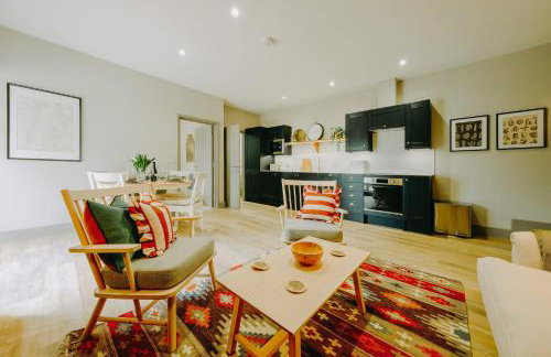 Number 1 Cannons at The Old Dairy Clevedon - Foto 23