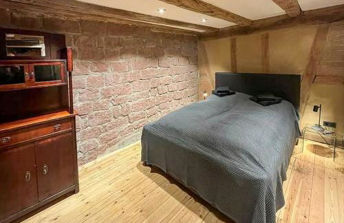 1780 Half-Timbered House At Palatinate Forest - Photo 29