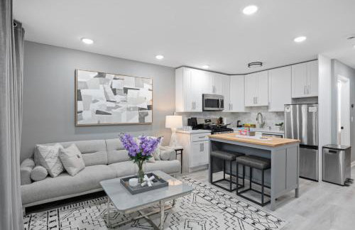 Modern Condo with Private Porch, Mins to NYC - Foto 3