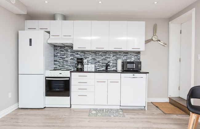 Applewood Suites - Annex Coachhouse Loft - Foto 6