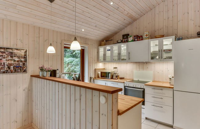 "Nelie" - 40km from the sea - Foto 10