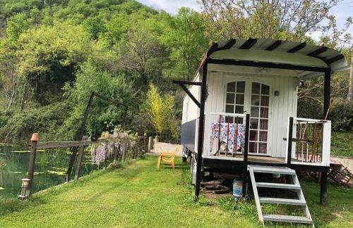 pipowagen Blagour gelegen aan waterbron - Foto 23