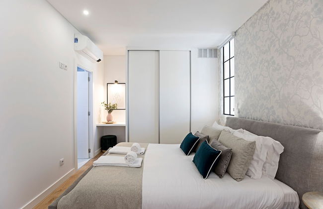 Urban House by LovelyStay - Foto 23