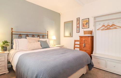 Garden Cottage - Photo 14