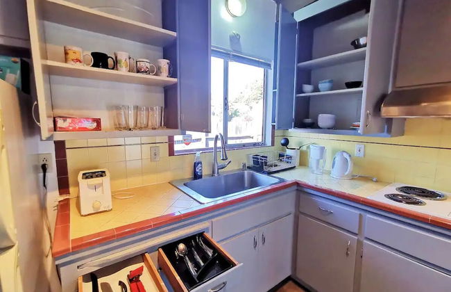 Comfy 2BR 1Bath Apartment near HWY580-80 - Foto 5