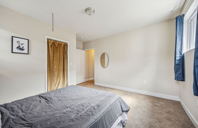 Elegant 5br Townhome In Prime Location 5 Bedroom Townhouse by RedAwning - Foto 11