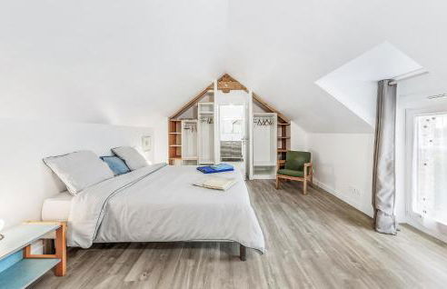 Gorgeous Home In Saint-Méloir-Des-Ondes - Foto 15