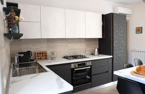 Elegante Apt Centro-Mare a Piedi-'A Meravigghia - Foto 10