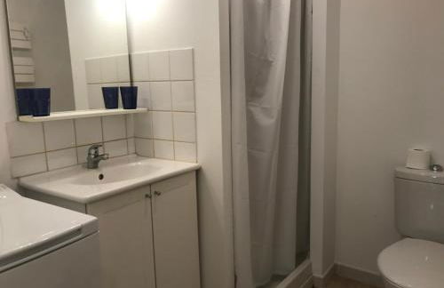 Grand Studio Manon en coeur de ville pour 2 p - Foto 7