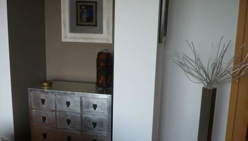 Atico, Piscina, AC, WI-FI y Parking Gratis, Gran Terraza, VUT 47-79 - Foto 5, wardrobe