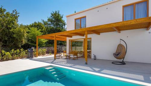 Villa 4 with Heated Pool Soline, Krk, 280 m from beach, by 4Villas - Photo 2