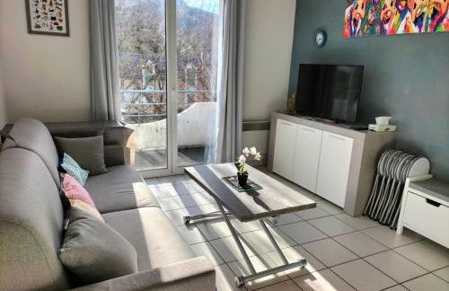 T2 avec piscine-Le family 67 - Photo 3