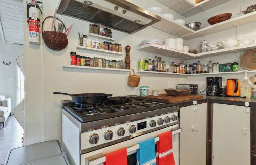 Silver Lake Cozy Getaway - Photo 27