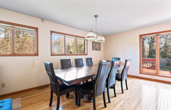 HV Spacious Retreat w Pool No Cleaning Fee - Foto 27