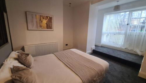 Stylish modern 2 bedroom apartment - Foto 5