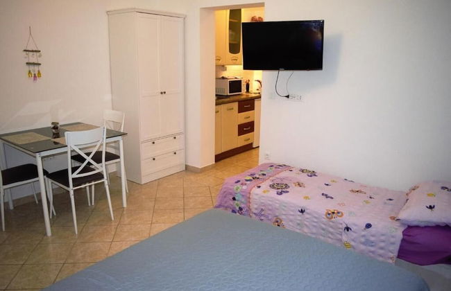 Leela Apartment - Photo 3