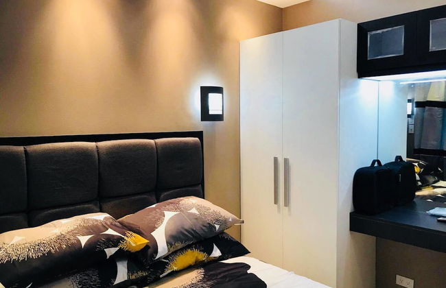 Maui 2 Bedroom Condo at Azure Urban Resort Residences - Foto 5