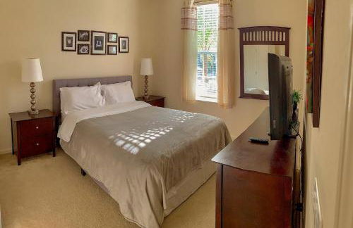 Family Vacation House at Resort - Foto 19