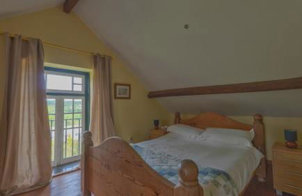 Large, converted farmhouse with pool - Foto 66