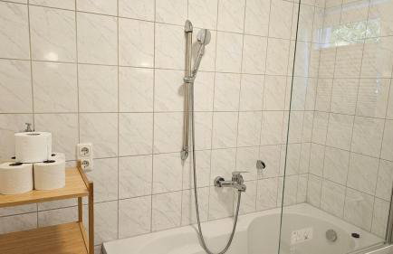 Doppelhaus, 3-4 Zimmer, 3-5 Betten, 3 Badezimmer, Küche - Foto 9