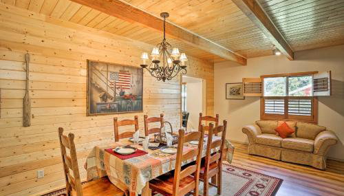 Cabin with Backyard Space - half Mi to Trinity Lake! - Foto 4