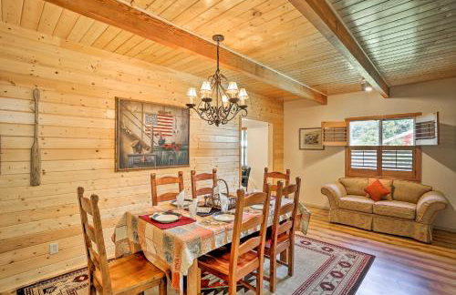 Cabin with Backyard Space - half Mi to Trinity Lake! - Foto 4