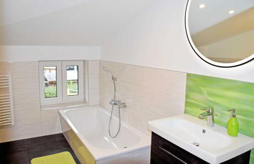 Ferienhaus zum Boddenstrand mit Kamin - Foto 17